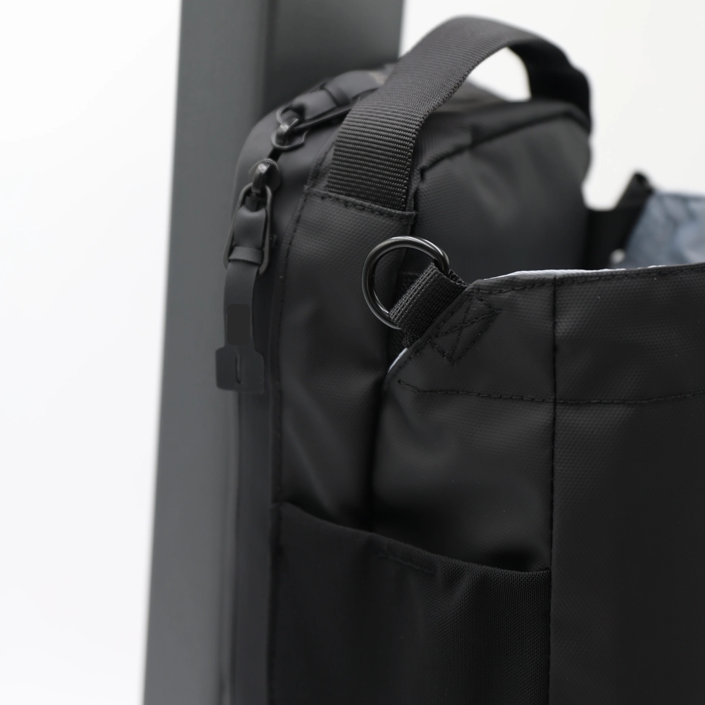 Loomag Magnetic Bottle Bag™
